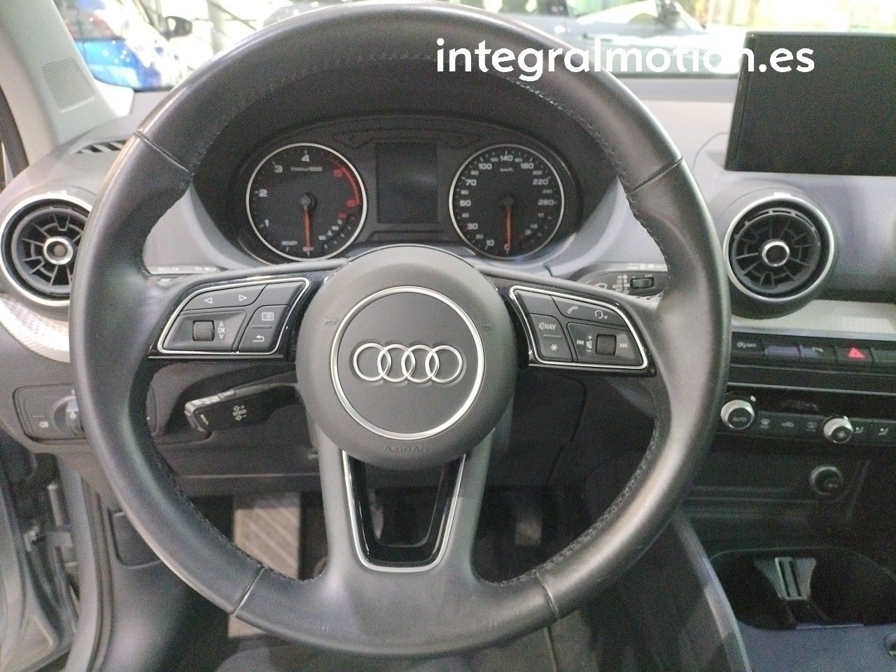 Foto Audi Q2 11