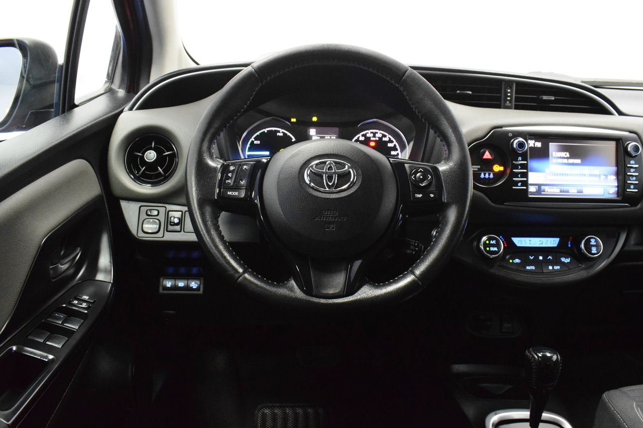 Foto Toyota Yaris 20