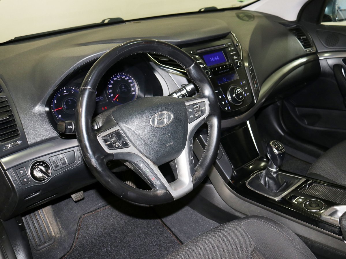 Foto Hyundai i40 12