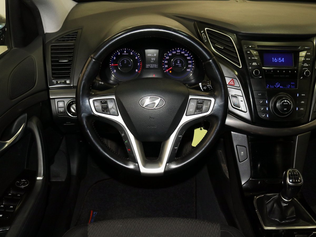 Foto Hyundai i40 14