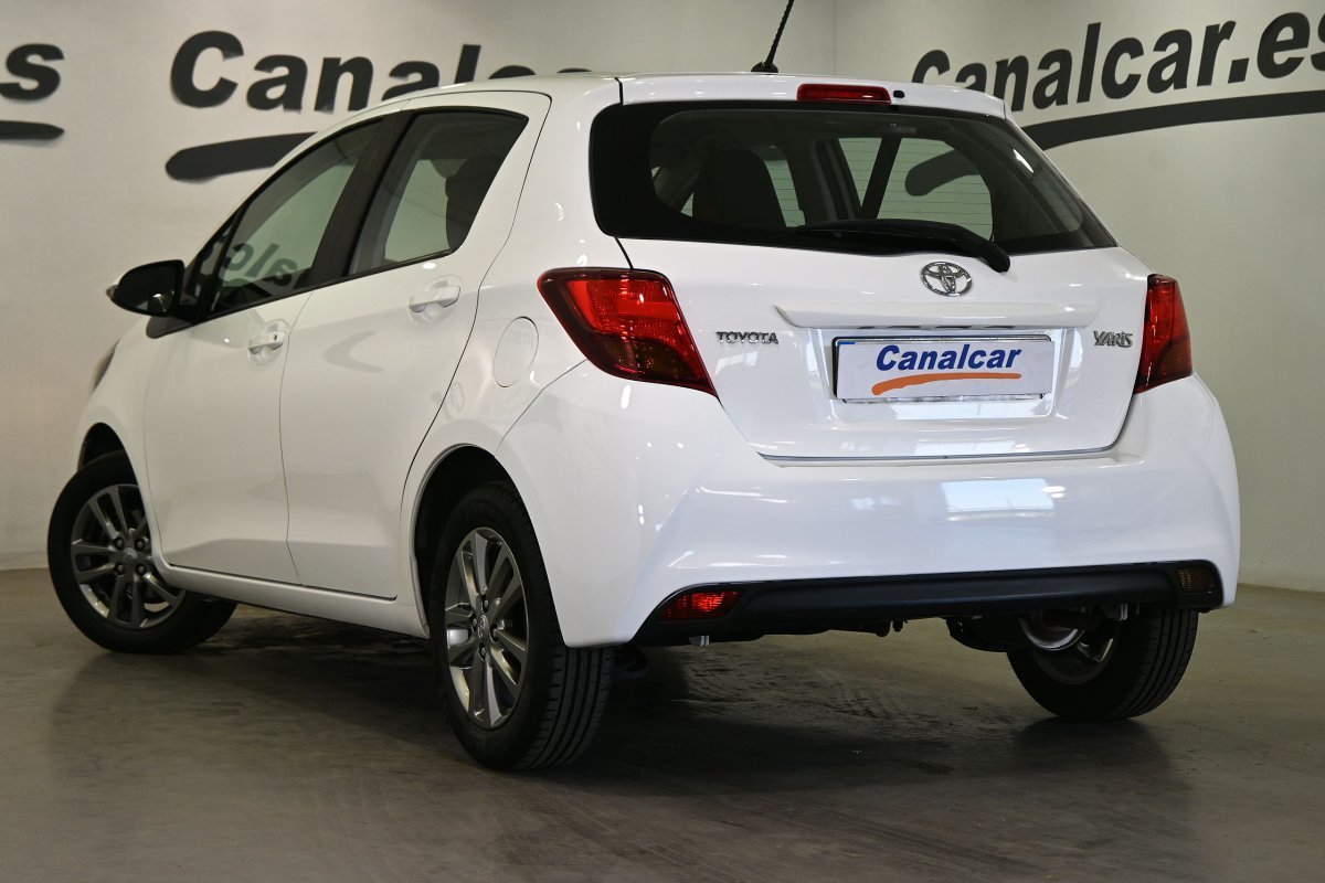 Foto Toyota Yaris 6