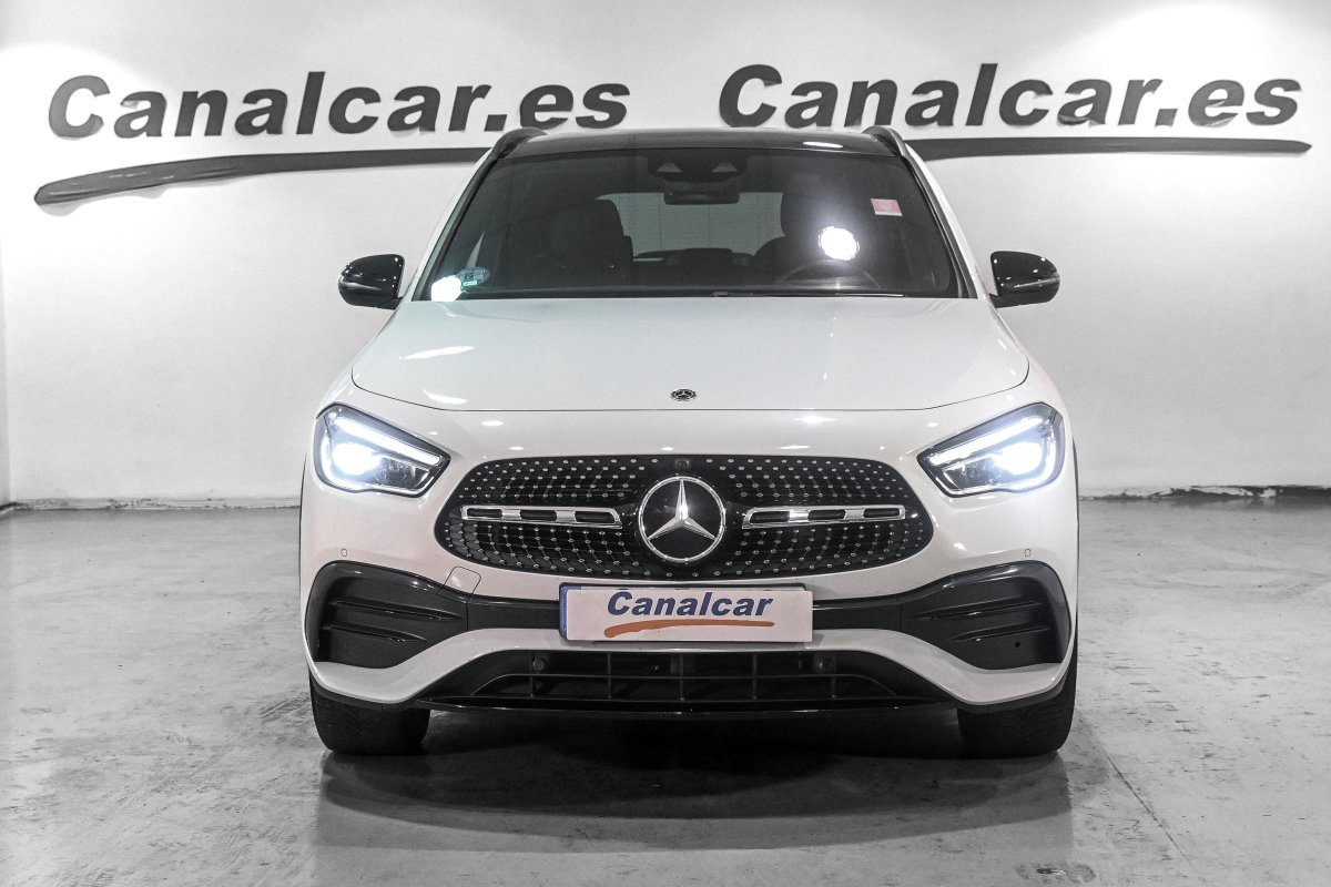 Foto Mercedes-Benz Clase GLA 2