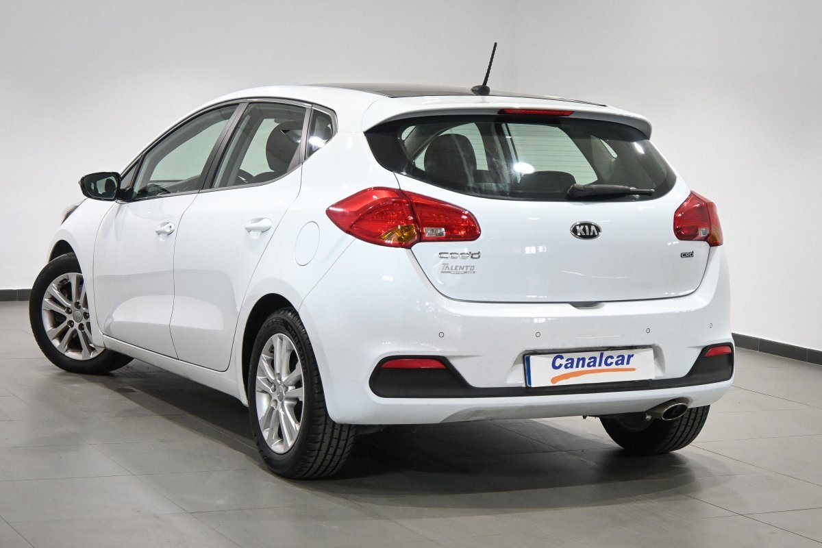 Foto Kia Ceed 6