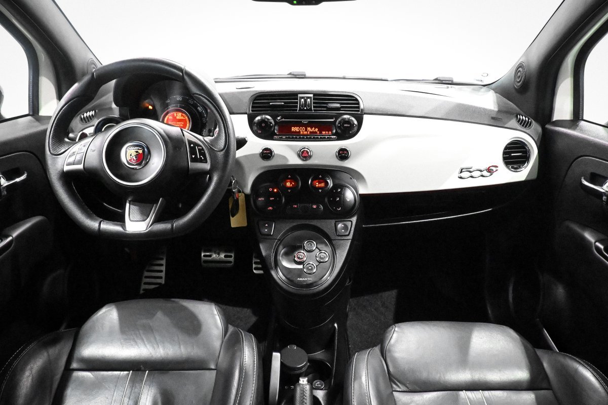 Foto Abarth 500C 17