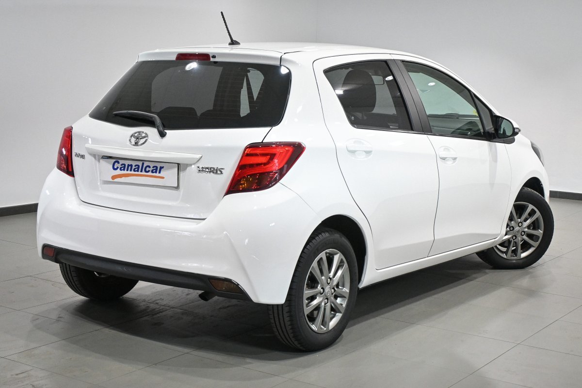 Foto Toyota Yaris 4