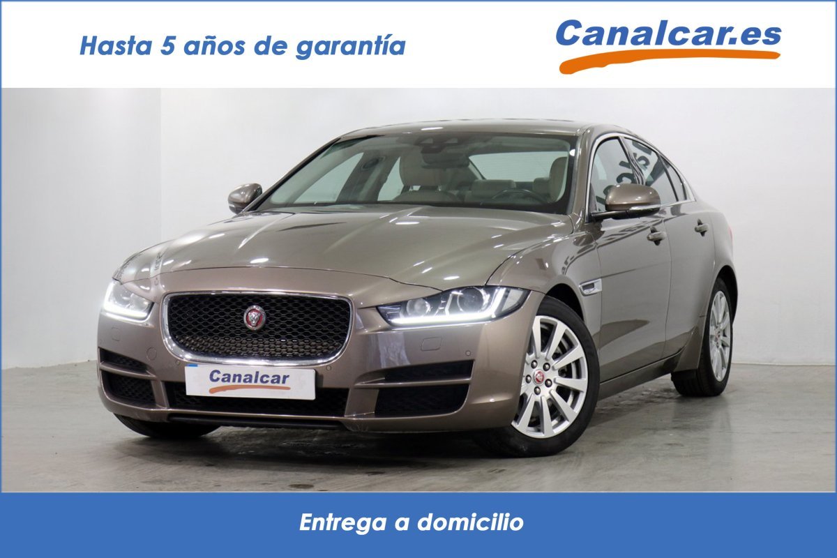 Foto Jaguar XE 1