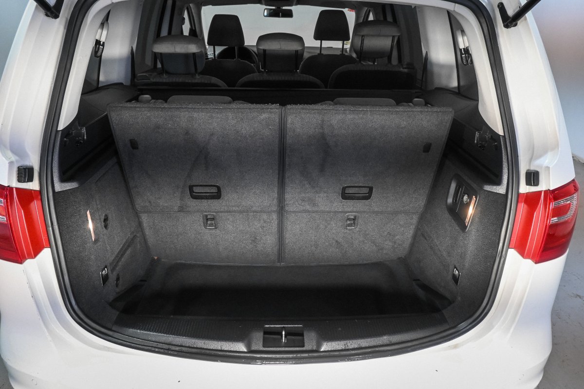 Foto Seat Alhambra 8