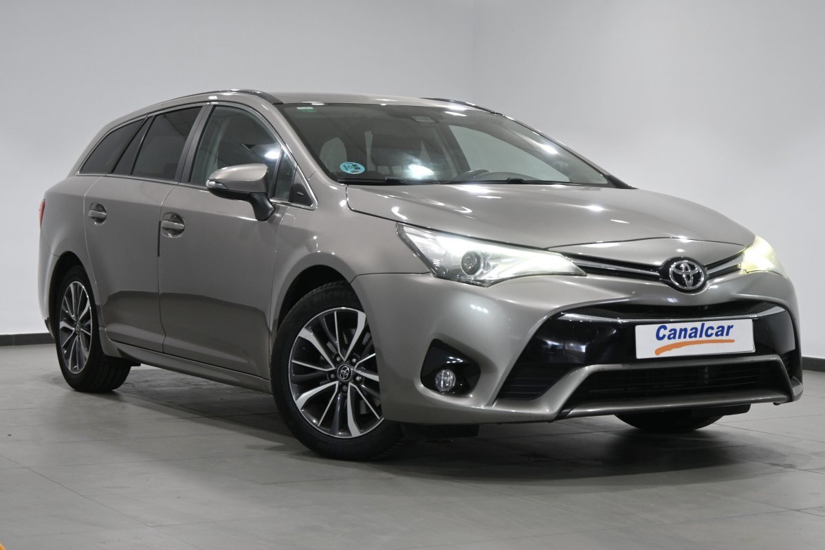 Foto Toyota Avensis 3