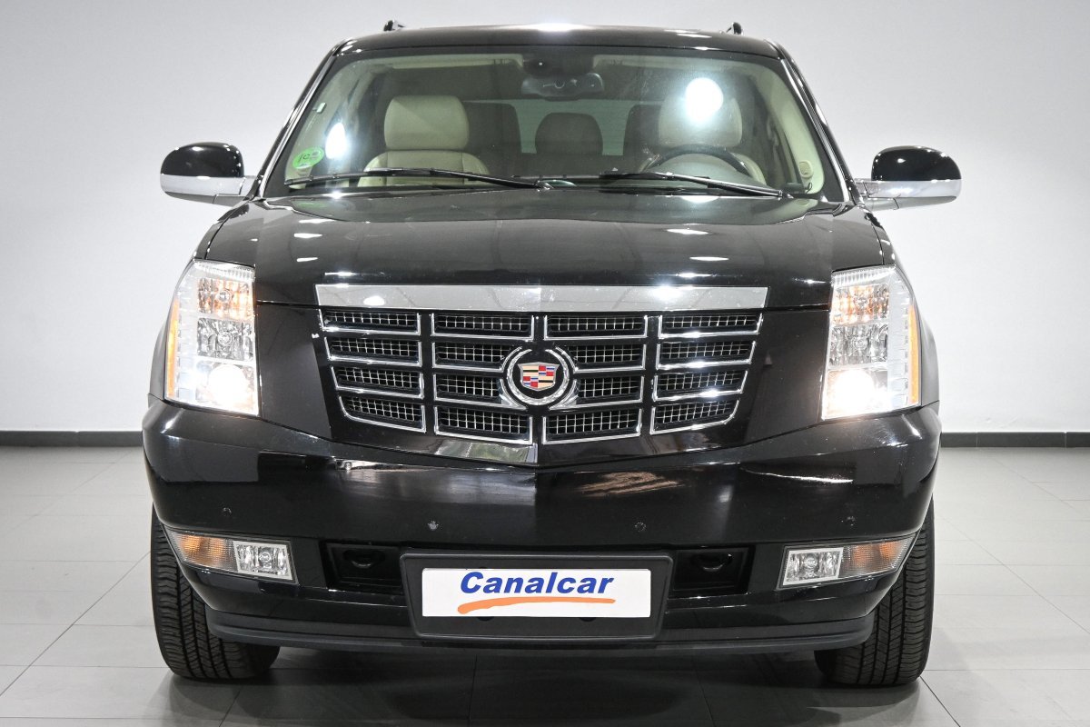 Foto Cadillac Escalade 2