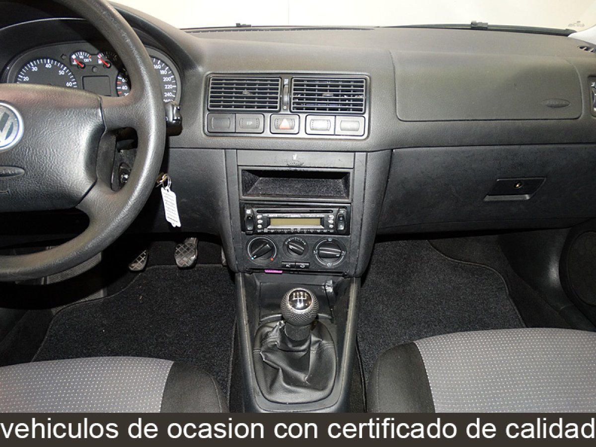 Foto Volkswagen Golf 15