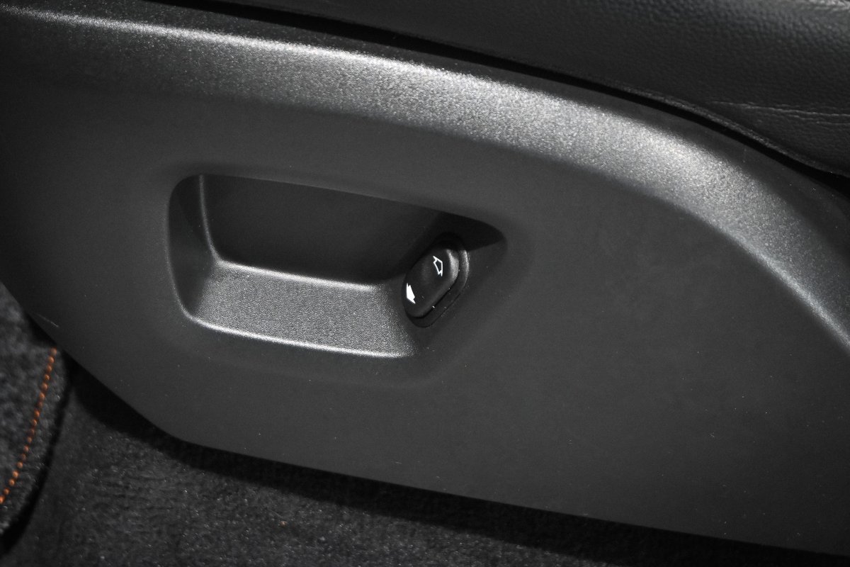 Foto Land-Rover Range Rover Sport 34