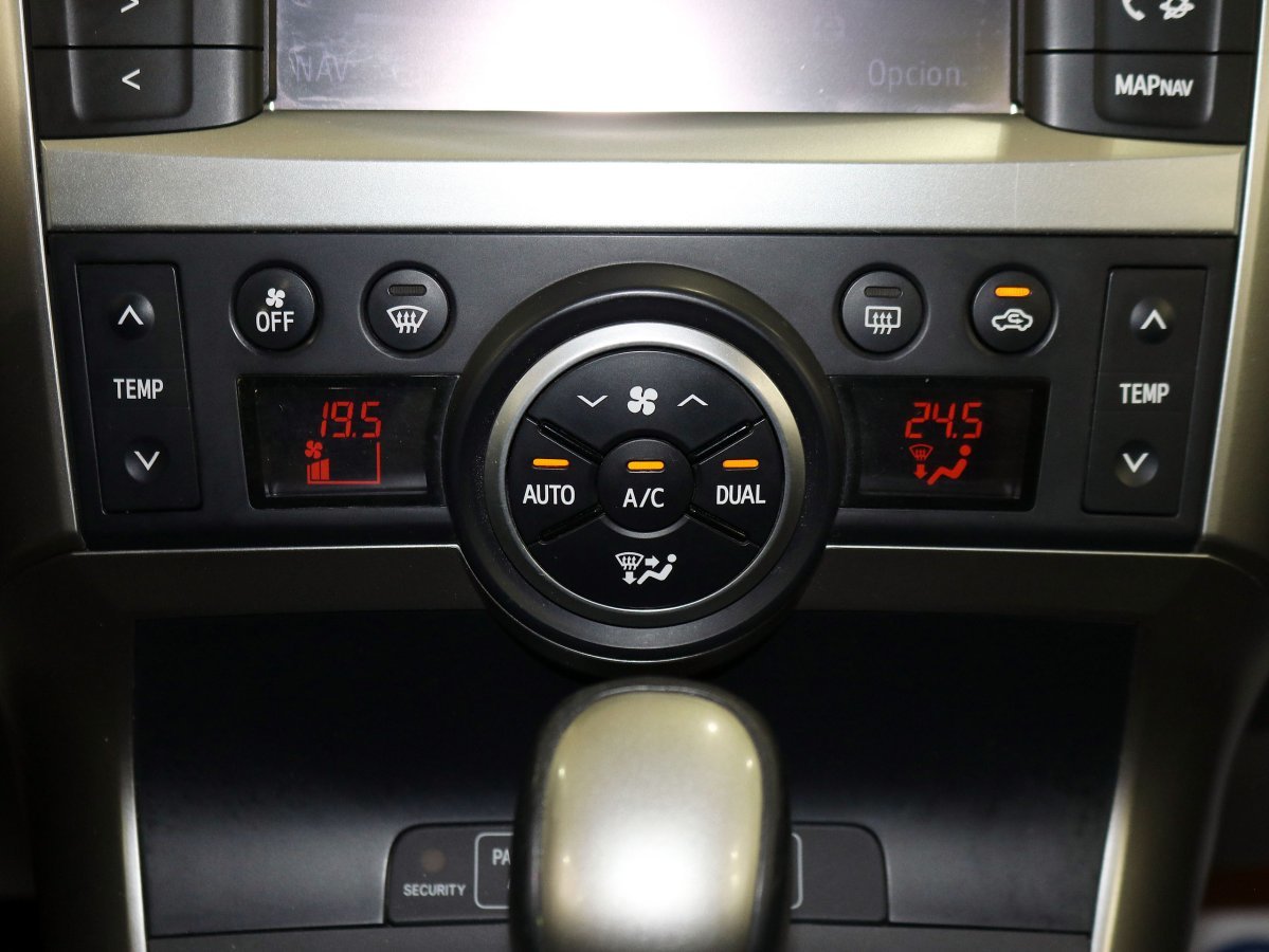 Foto Toyota Corolla Verso 23