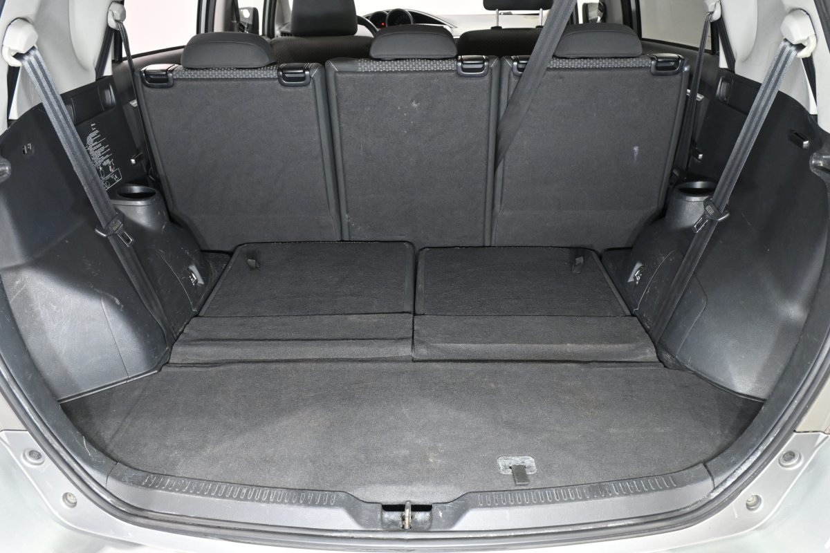 Foto Toyota Corolla Verso 8