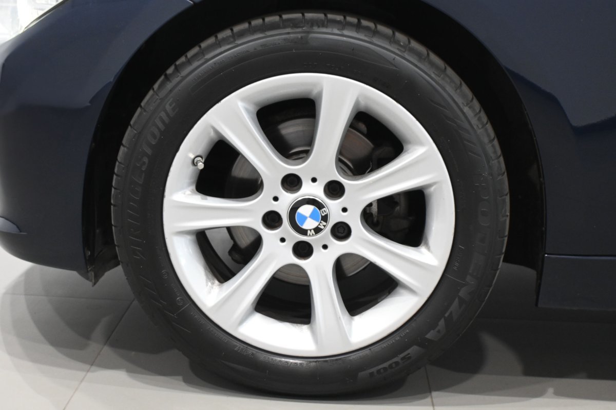 Foto BMW Serie 3 28