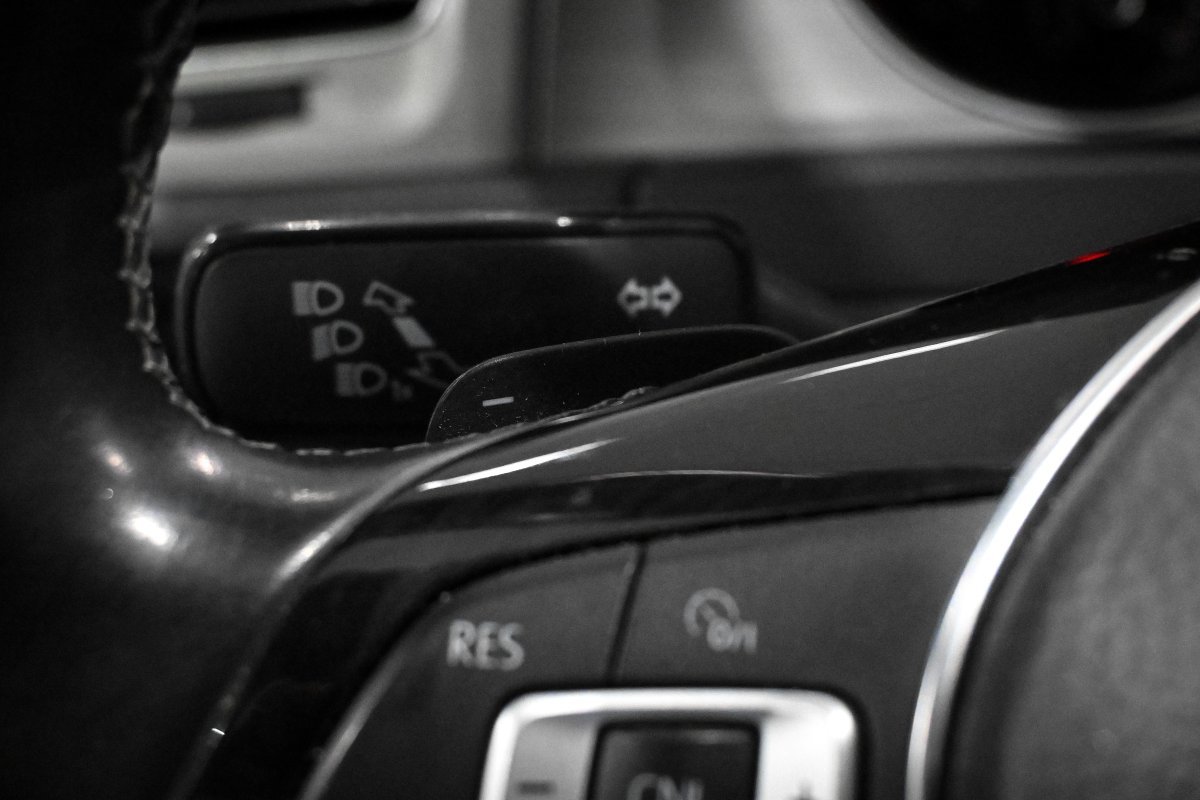 Foto Volkswagen Golf 27