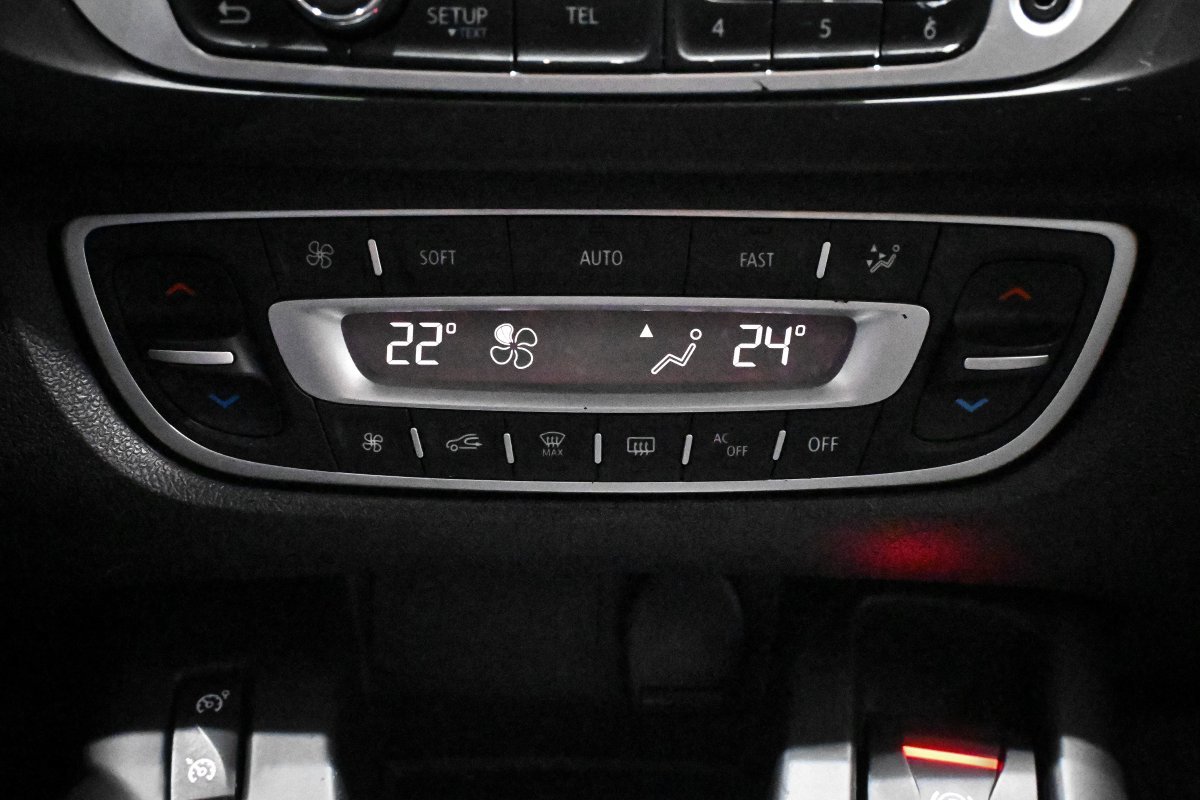 Foto Renault Grand Scénic 17