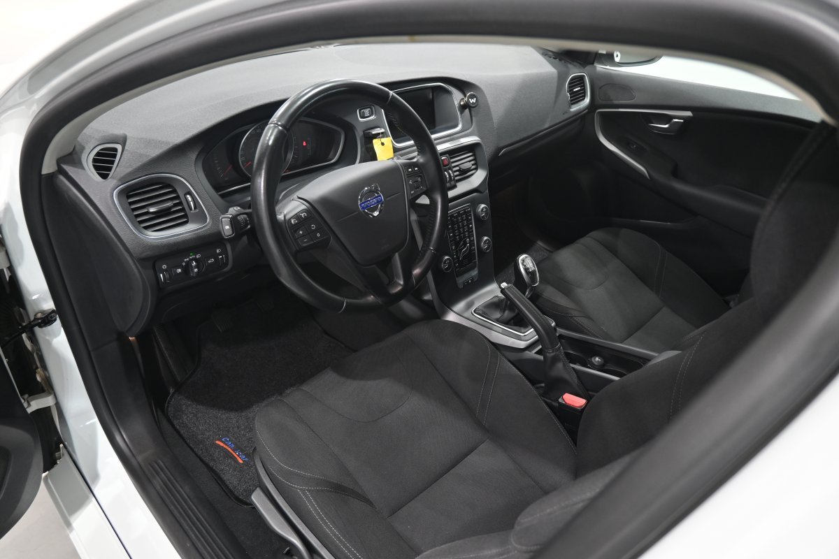 Foto Volvo V40 9