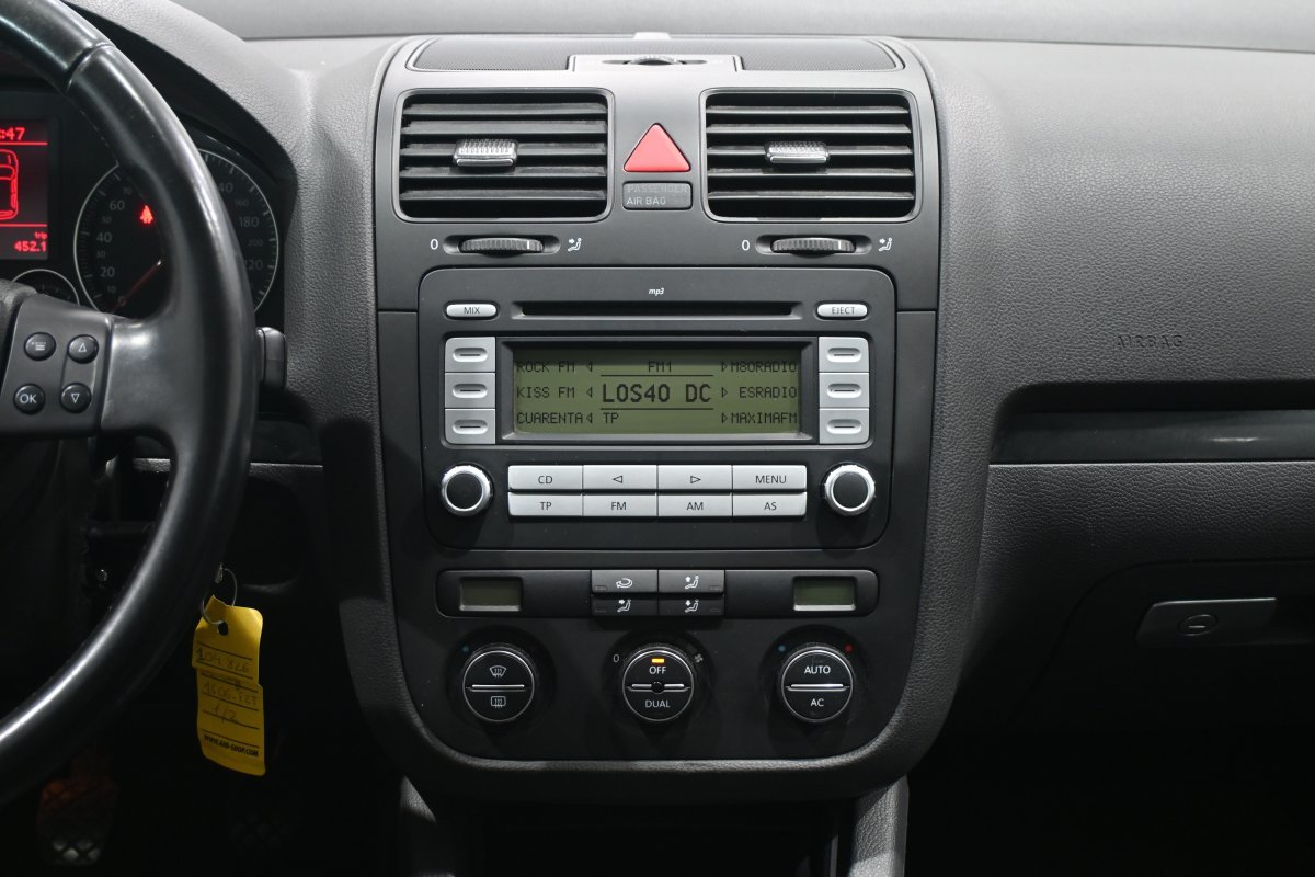 Foto Volkswagen Golf 13