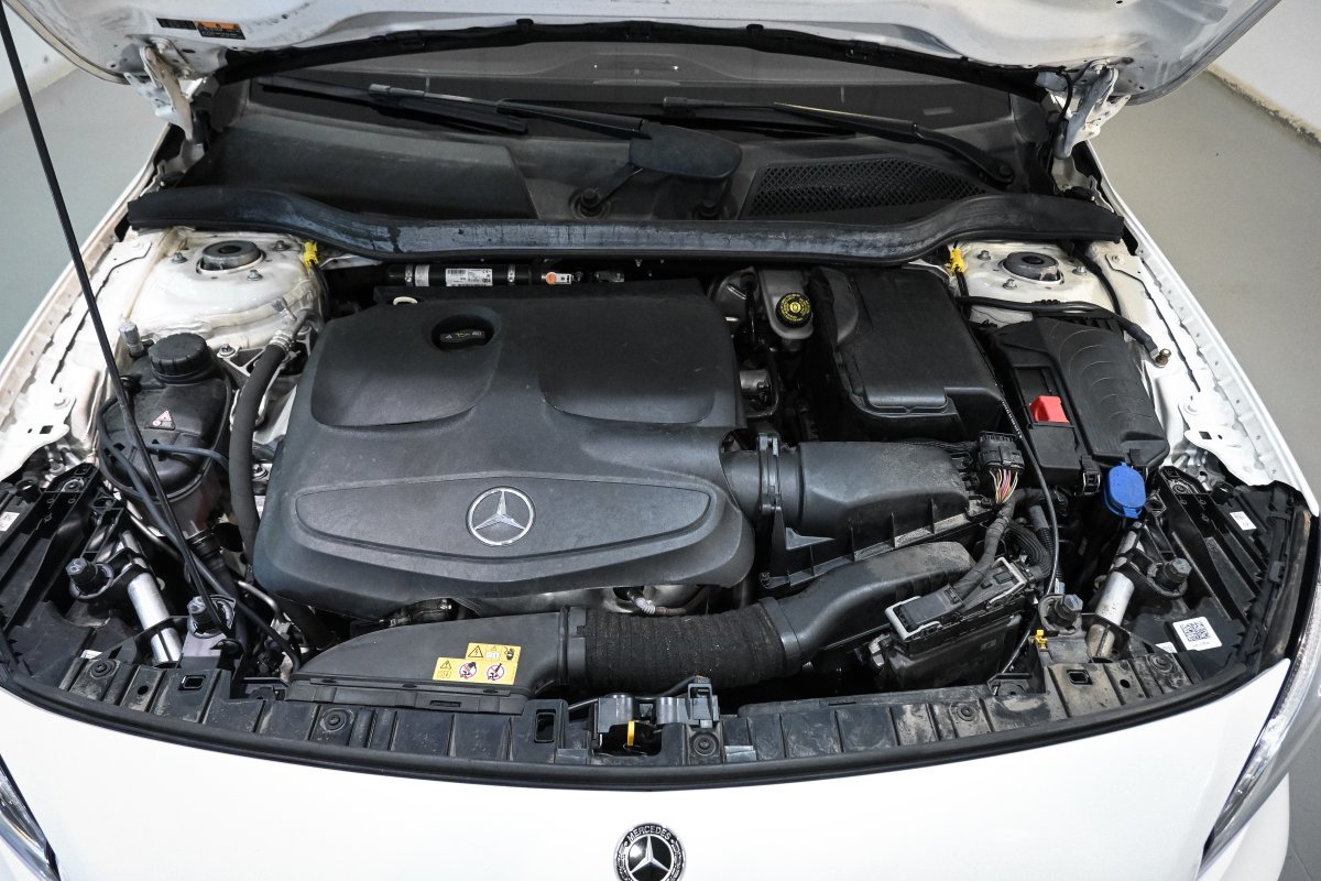 Foto Mercedes-Benz Clase GLA 7