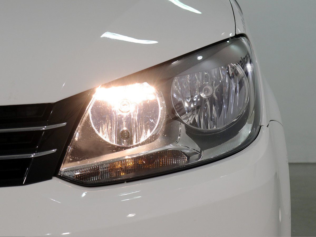 Foto Volkswagen Touran 13