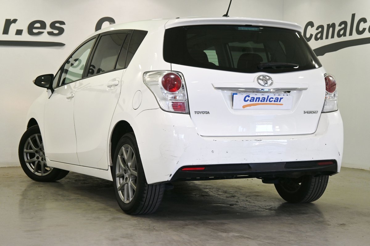 Foto Toyota Corolla Verso 6