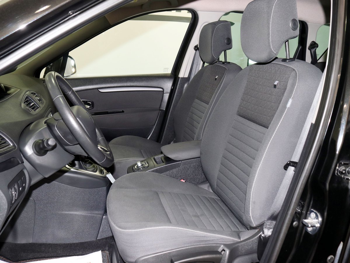 Foto Renault Scénic 10