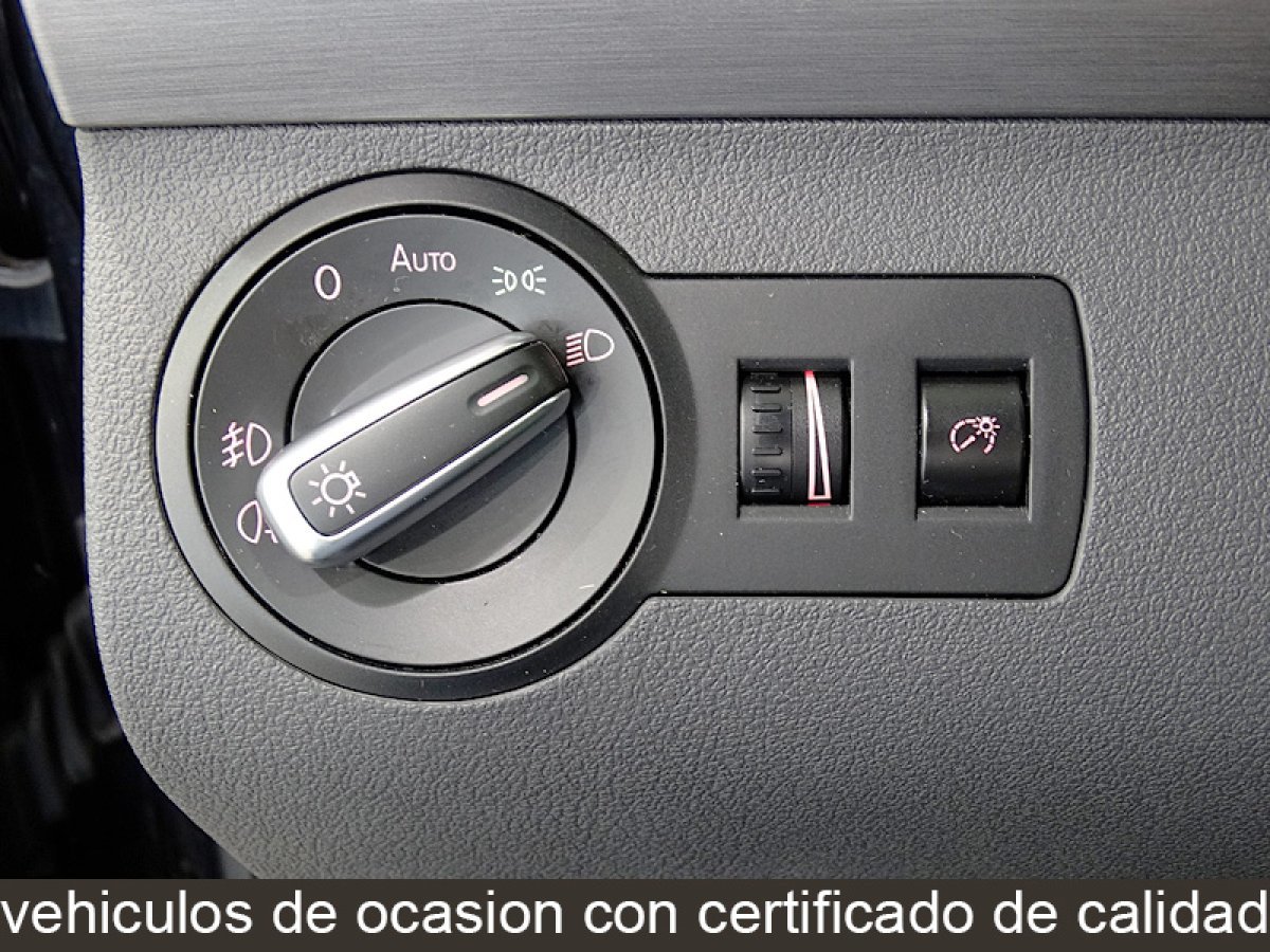 Foto Volkswagen Touran 29