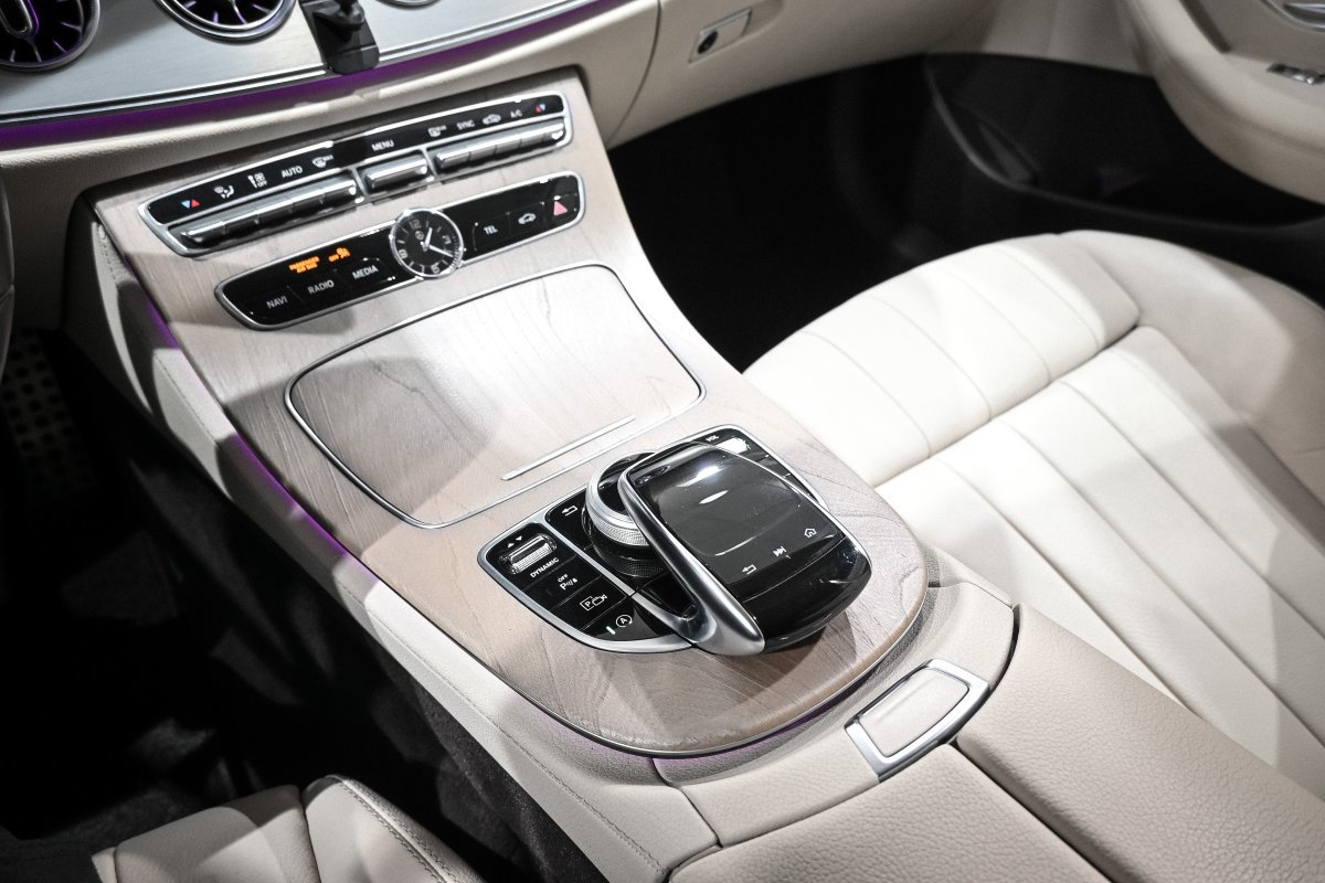 Foto Mercedes-Benz Clase E 18