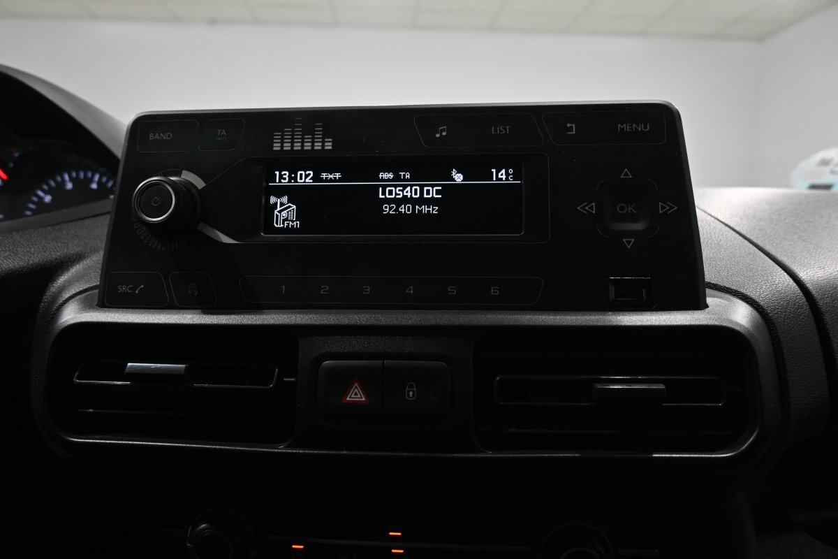 Foto Peugeot Rifter 14