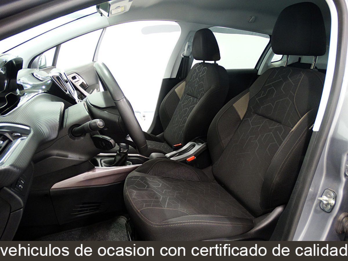 Foto Peugeot 2008 19